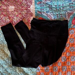 Leggings by Lyssè. Blk S